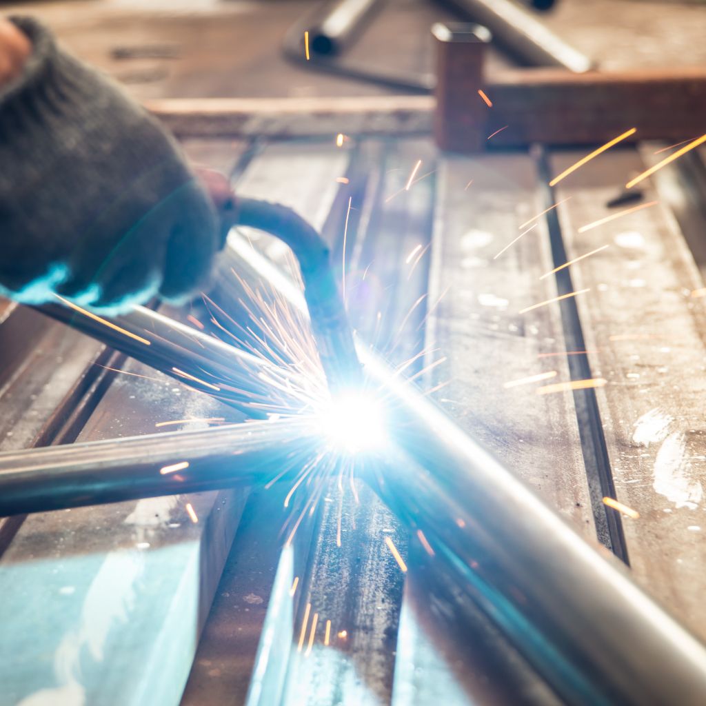 Benefits of Welding Contractor Services​