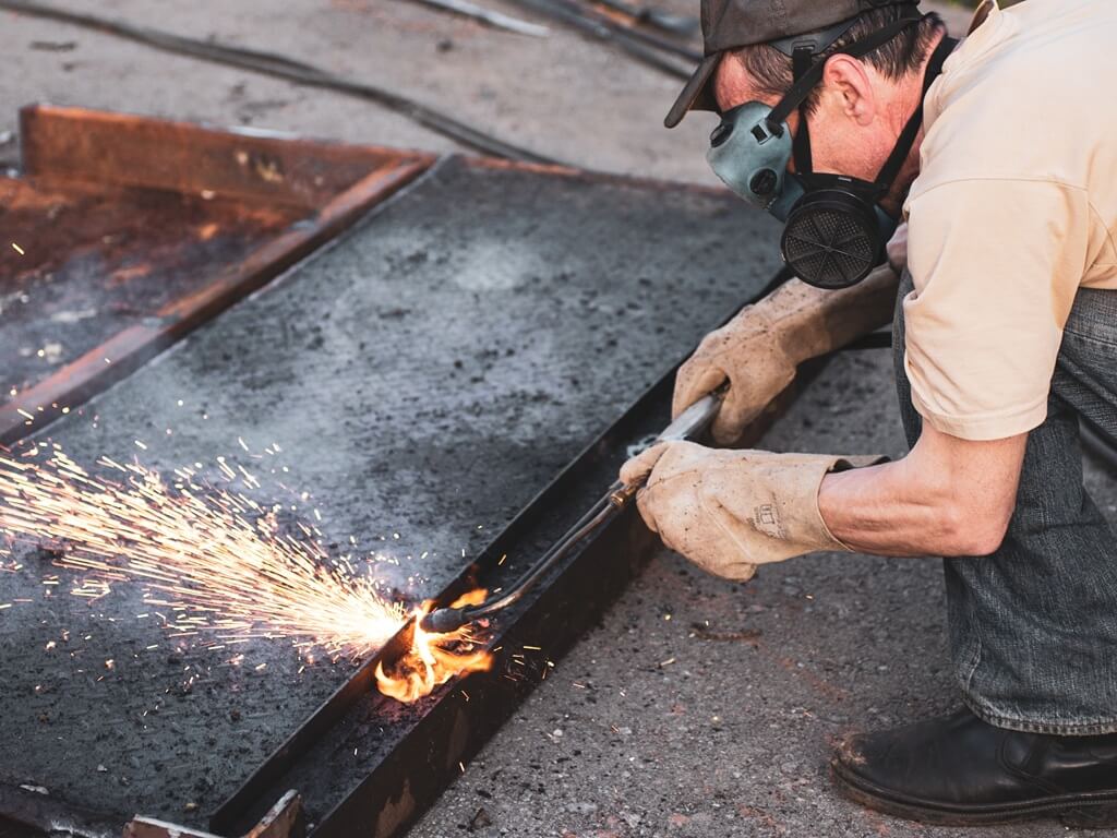 Welding Contractor Services in Stonewall