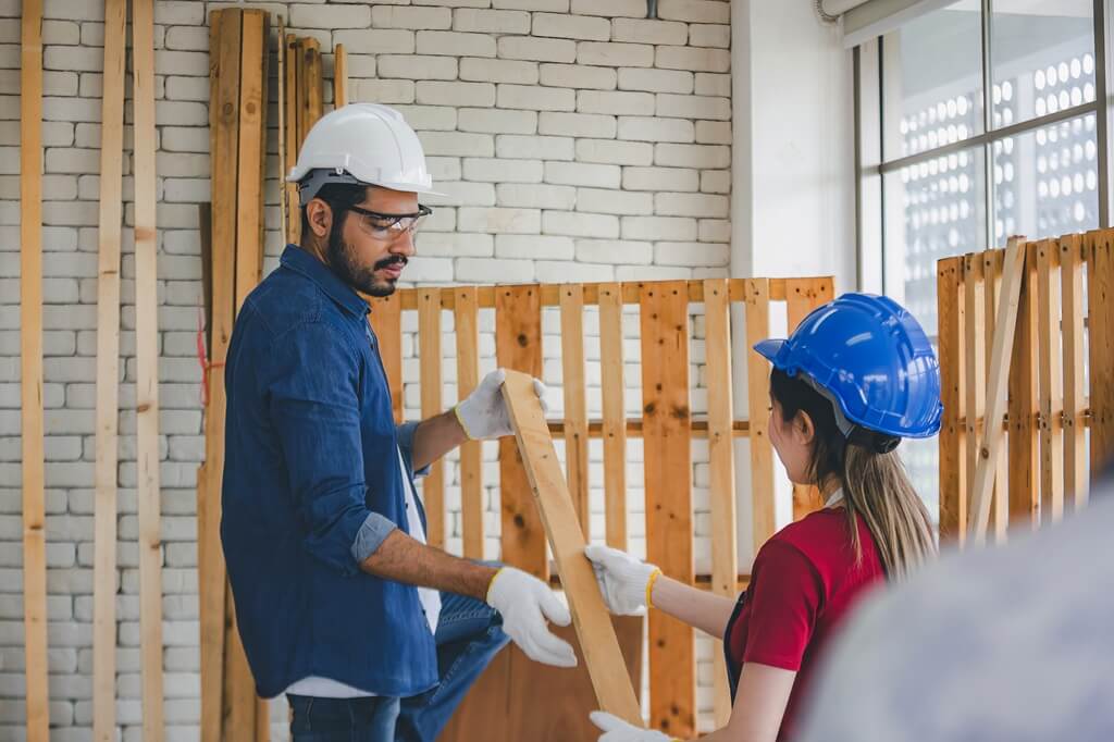 Why Choose Our Team for Framing Contractor Services​